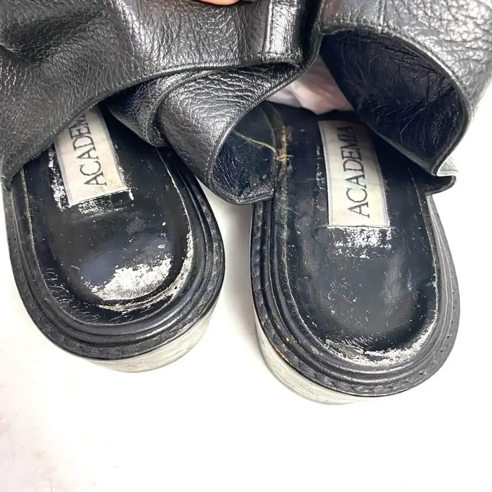 Academia Black Lace Up Pebbled Leather Boots Shoes Size 7.5